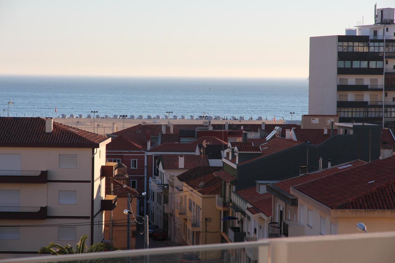 Uau Hostel Figueira da Foz Bagian luar foto