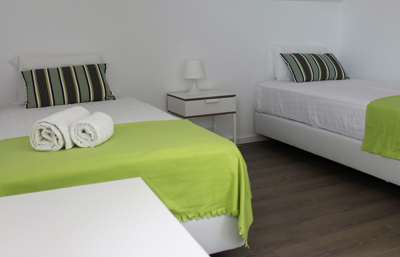 Uau Hostel Figueira da Foz Bagian luar foto
