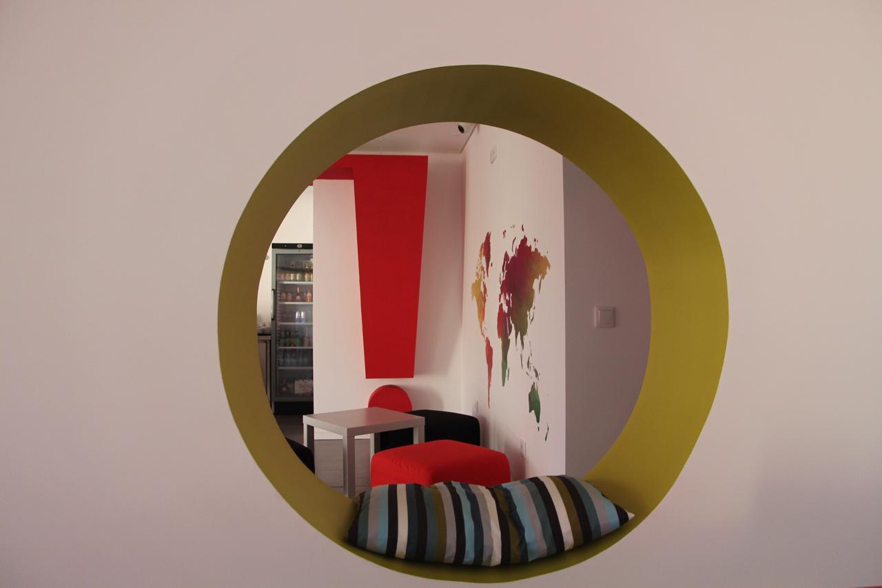 Uau Hostel Figueira da Foz Bagian luar foto