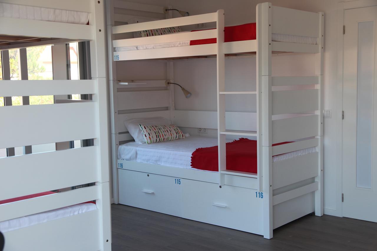 Uau Hostel Figueira da Foz Bagian luar foto