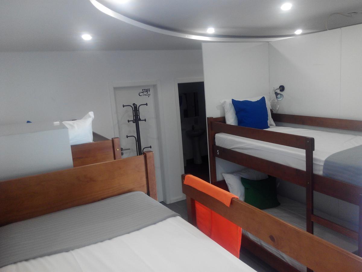Uau Hostel Figueira da Foz Bagian luar foto