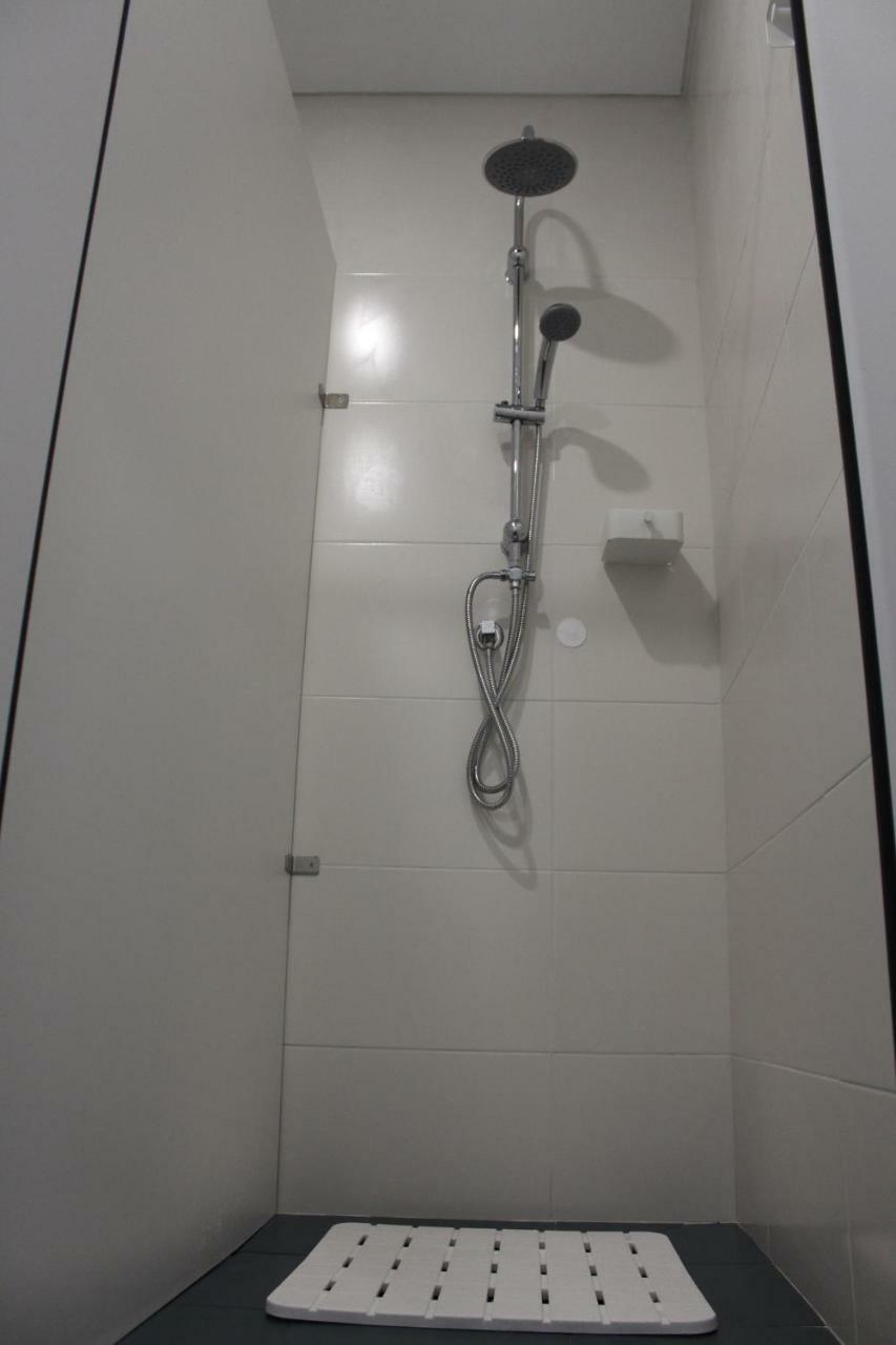 Uau Hostel Figueira da Foz Bagian luar foto